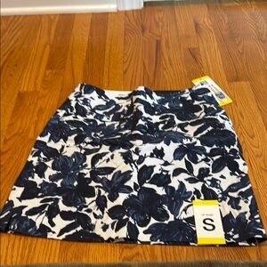 Black and White Mini Athletic Pencil Skirt